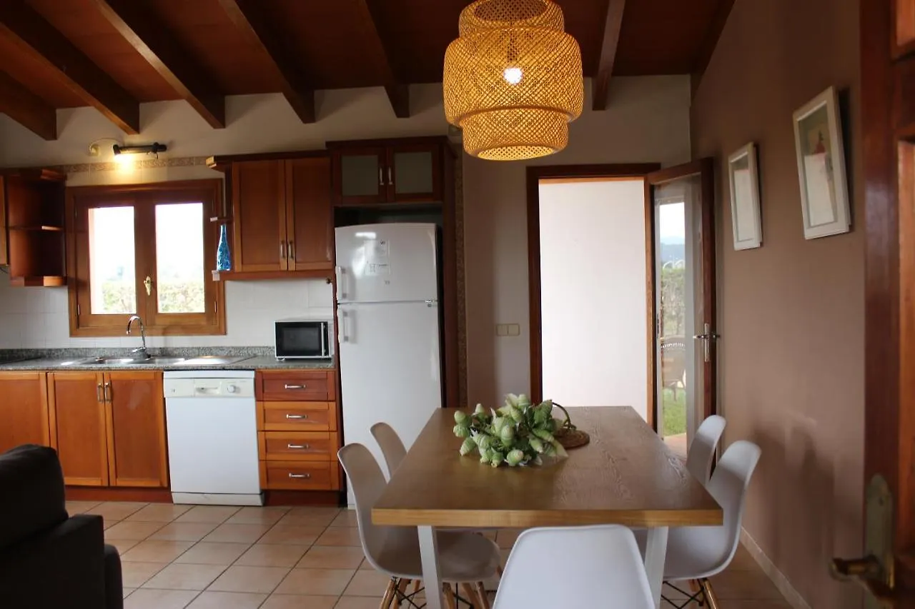 finca son gallina con piscina y jardín en Sa Pobla, ideal para 6 personas 0*,